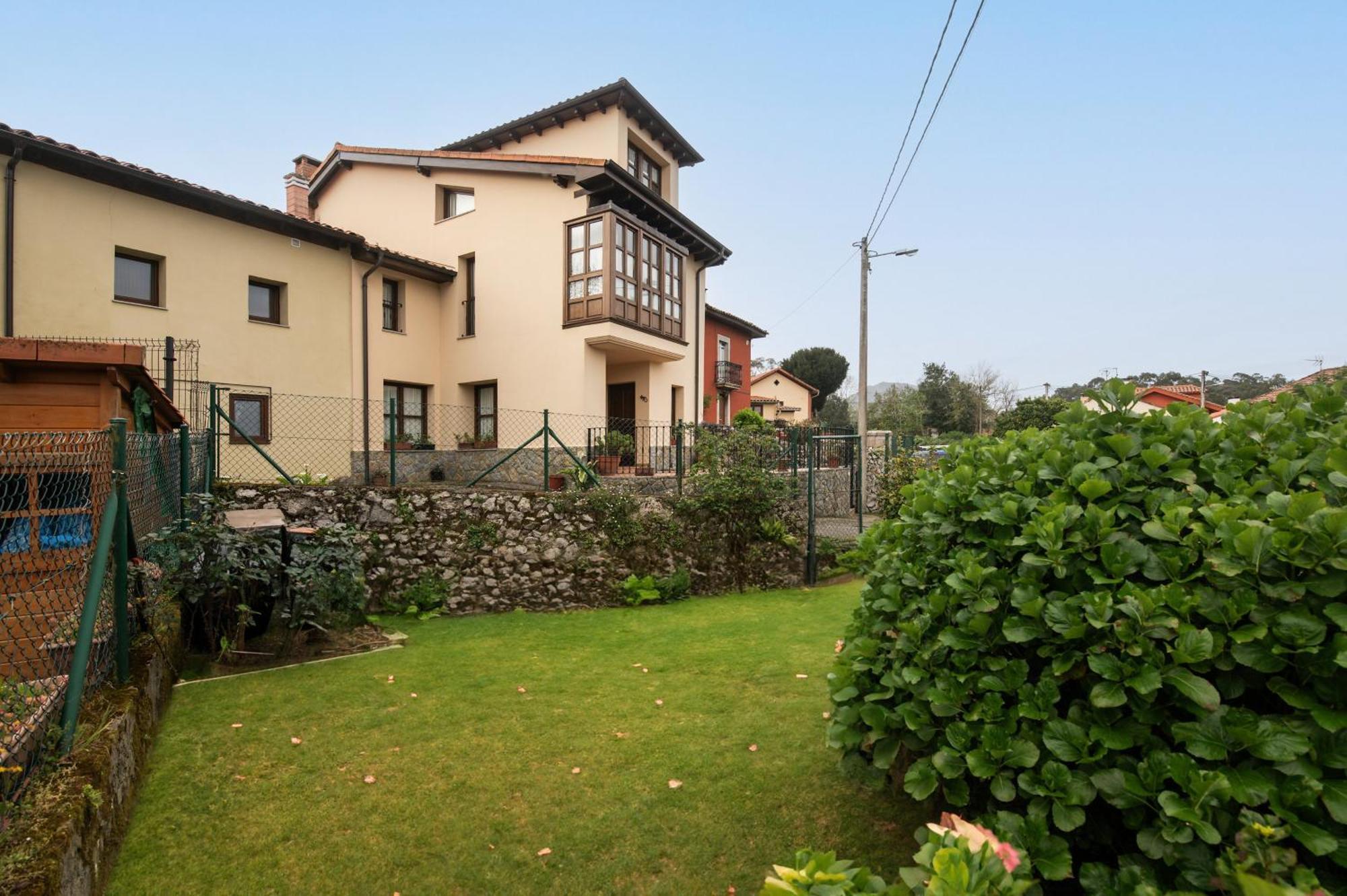 リャネス Casa El Balandro De Pooヴィラ エクステリア 写真